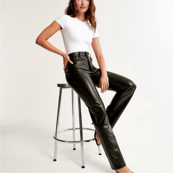 Abercrombie & Fitch The 90s Straight Ultra High Rise Black Vegan Leather Pants